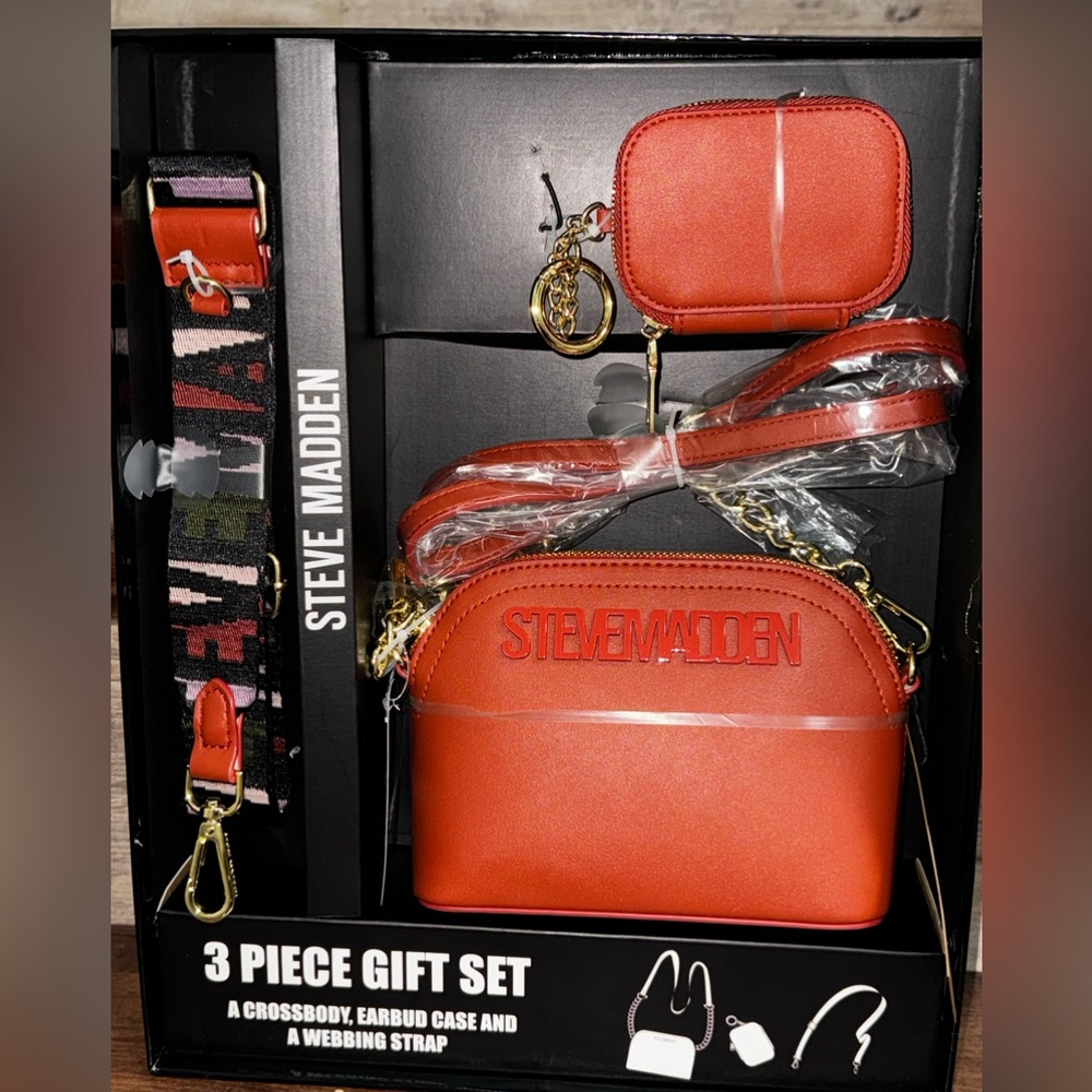 ✅ Super Cute 🥰 BOXED STEVE MADDEN 3 PIECE GIFT SET - NEW
